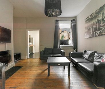 3 bedroom ground floor flat to rent - Photo 3