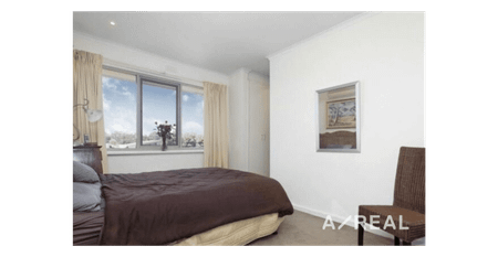 Exquisite 2-Bedroom Apartment in Hawthorn East - Luxury Living at its Finest! - Photo 3