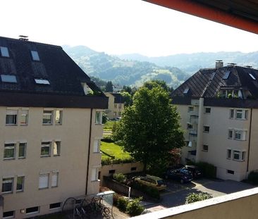 Lichtdurchflutete, heimelige 4 1/2 Zimmer-Wohnung - Photo 5