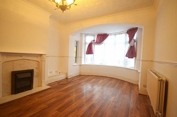 3 bedroom semi-detached house to rent - Photo 1