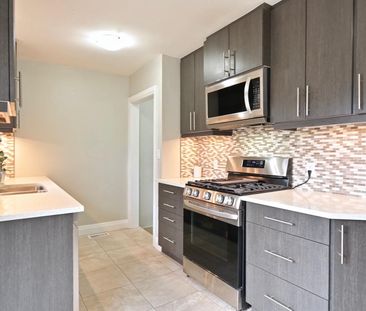 For Lease - 33 Renwick Avenue, Cambridge, Ontario - Photo 5