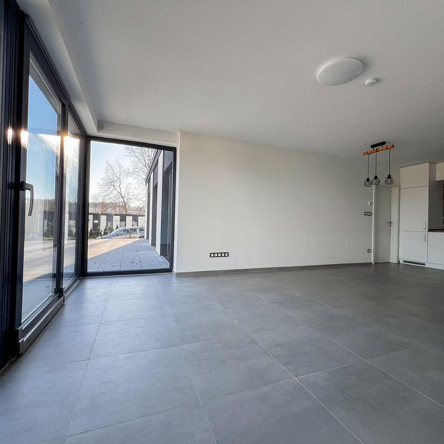 Pronájem domu 129 m² s pozemkem 515 m² - Photo 1