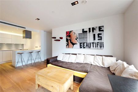 Avantgarde Place, Shoreditch, London, E1 6GR - Photo 2