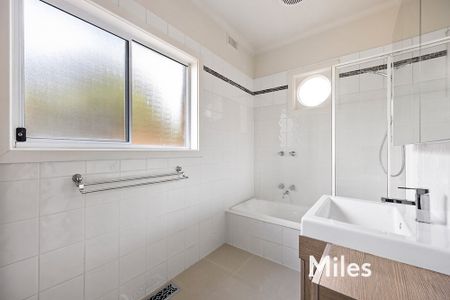 202 Rosanna Road, Rosanna - Photo 3