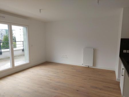 Location Appartement 2 pièces 42m² MAROMME 76150 - Photo 4
