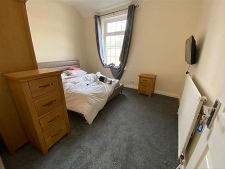 3 bedroom house to rent - Photo 2