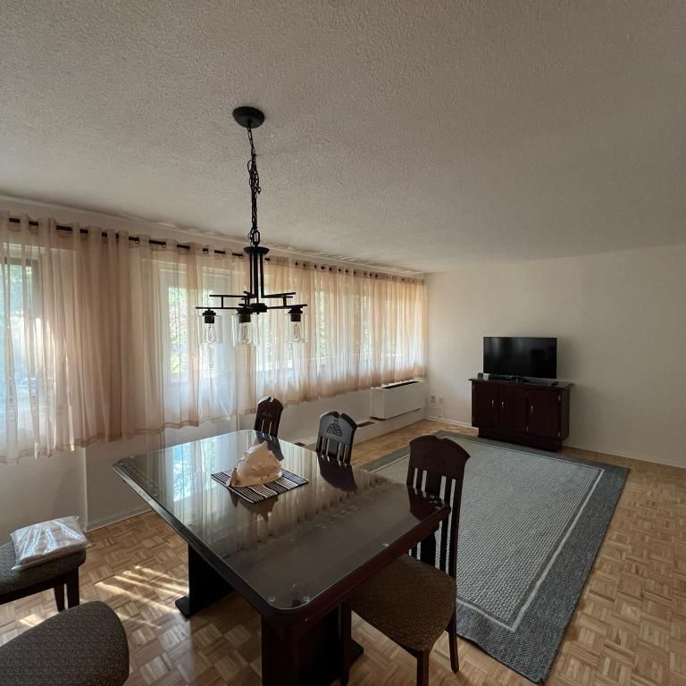 TOUT INCLUS! Condo de Luxe 3 1/2 830p.ca, MEUBLÉ à louer, 1699+charge$ - Photo 1