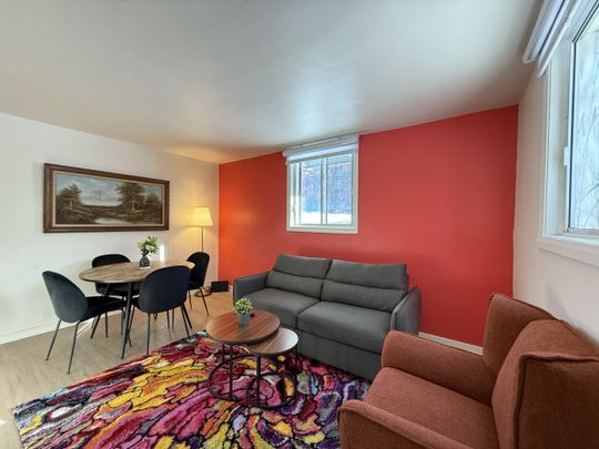 3005 Avenue Barclay, #1 - Photo 1