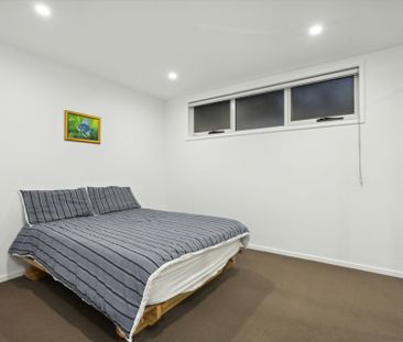 Fabulous One Bedroom in Braddon - Photo 3