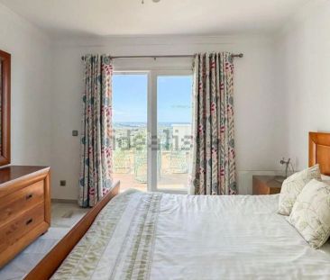 Piso de alquiler en Calle Calle Caracas, 2, Altos de Estepona - Photo 6