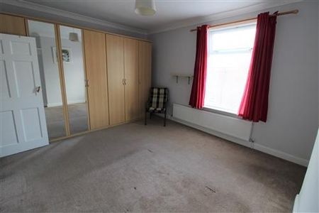 2 bedroom house to rent - Photo 3