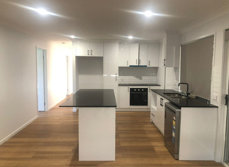 5 Rush Court, Bundamba QLD 4304 - House For Rent | Domain - Photo 4