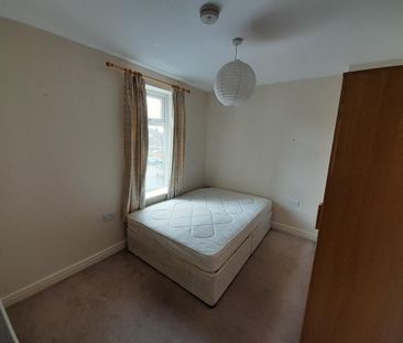 1 bedroom in a house share to rent - Photo 4