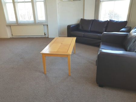 1 Bed Flat, Chippenham Road, W9 - Photo 2