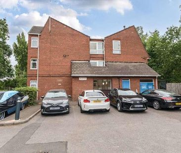 Hanger View Way, West Acton, W3 - Photo 3