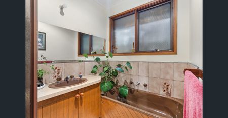 60 Marnie Road, Kennington, Vic 3550 - Photo 4