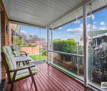 Tidy 3 bedroom home - Photo 3