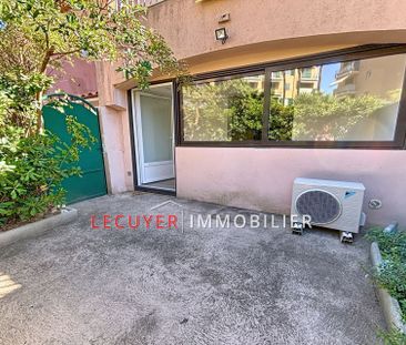 Location Appartement 1 pièce 20m² VALLAURIS 06220 - Photo 6