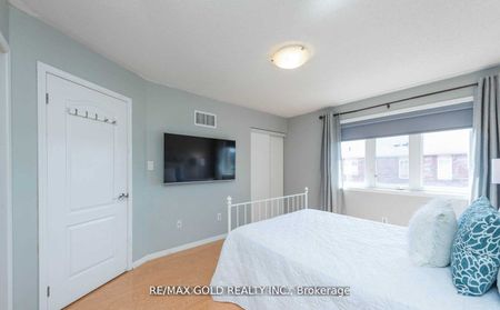 For Lease - 812 Herman Way, Milton, Ontario - Photo 4