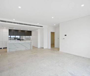 Immaculate, Boutique Penthouse For Lease! - Photo 3