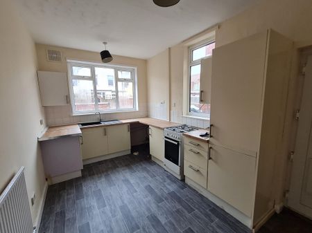 Owston Road, Doncaster, Carcroft - Photo 3