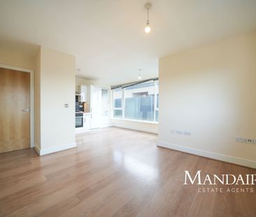 Hammonds Drive, Peterborough - Photo 1