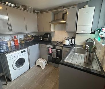 Room in a Shared House, Barrington Street, M11 - Photo 6