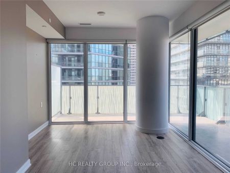 For Lease - 42 Charles Street Unit# 1004, Toronto, Ontario - Photo 2