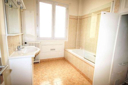 Location Appartement 5 pièces 116m² - Photo 5