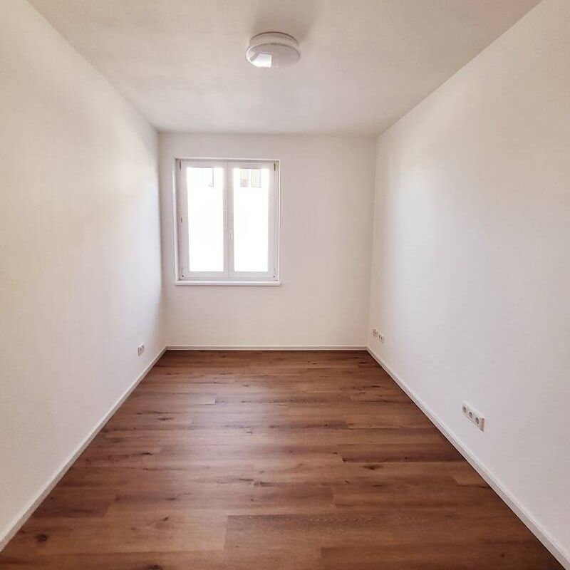 *131 m² Top Sanierte Wohnung* - mit Küche - Foto 1