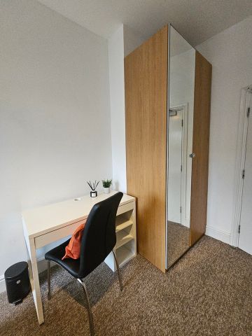 Room in a Shared House, Hollis Road, CV3 - Photo 5