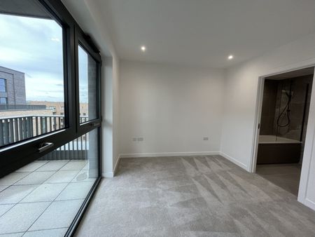 Anax Street, Woodberry Down, N4, London - Photo 2