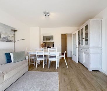 Appartement te huur in Koksijde voor € 750 met 1 slaapkamer - Photo 1