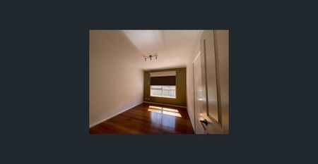 3 Bedroom house in Doncaster Primary and Secondary school zone - Photo 4