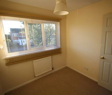 Semi-detached house to rent on - Photo 1