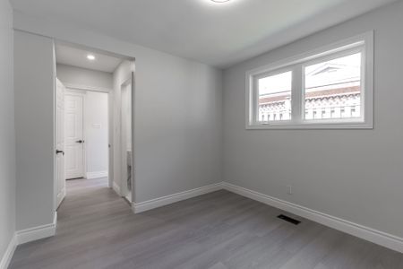 For Lease - 19 Valleycrest Avenue Unit# Bsmt, Markham, Ontario - Photo 2