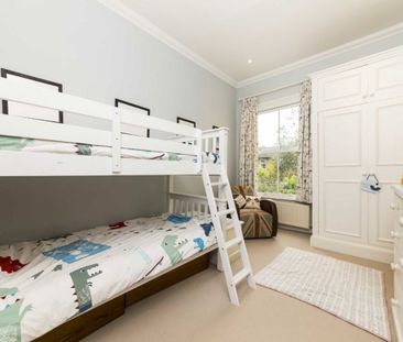 Merton Road, SW18, London - Photo 5