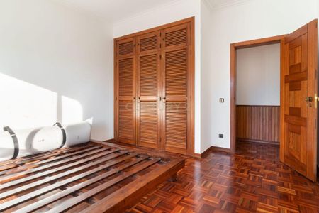 Carcavelos e Parede, Lisbon - Photo 2