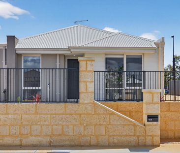 153 Badgerup Avenue, Lakelands, WA 6180 - Photo 1