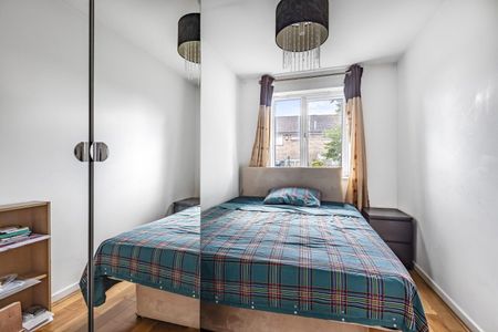 Empire Close, London, SE7 - Photo 5