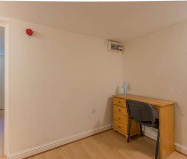 Newport Road, Roath, CF24 - Photo 2