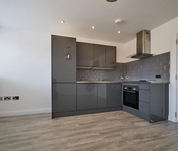 2 bedroom apartment to rent - Photo 6