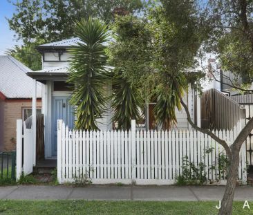 “LOVELY TWO BEDROOM WITH UPDATED BATHROOM” - Photo 6