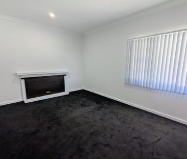 Modern Shared Living Near Curtin - Comfortable Rooms in Manning - Photo 2