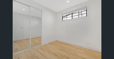 2-Bedroom Granny Flat in Prime Location at Dural! - Photo 2