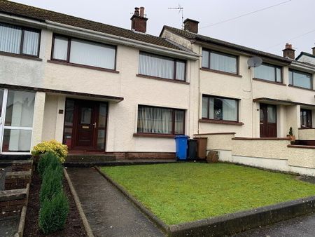 8 Inverview Road, Larne, BT40 2BU - Photo 5