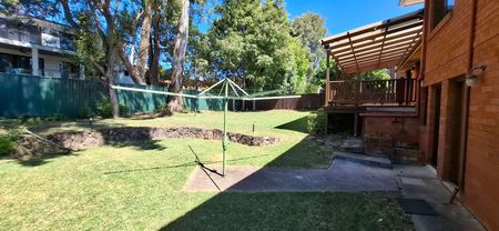 Spacious Family Home in Prime Carlingford West Catchment - Photo 3