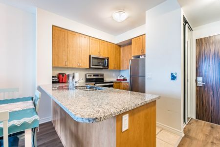 For Lease - 349 Rathburn Road Unit# 602, Mississauga, Ontario - Photo 5