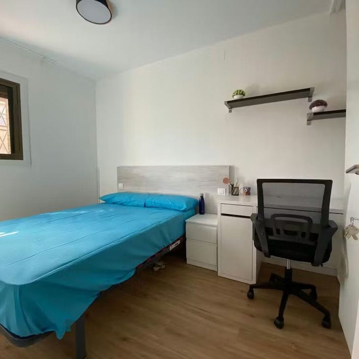 Carrer de Cotonat, L'Hospitalet de Llobregat, Catalonia 08904 - Photo 1