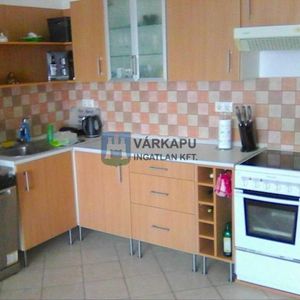 Kiadó jó állapotú lakás - Székesfehérvár - Photo 2